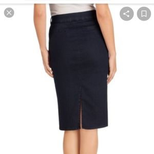 J Brand Pencil Skirt in size 28